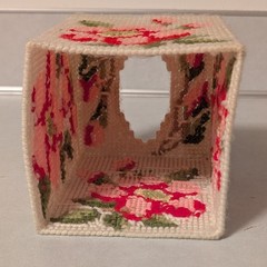 Tissue Box Cover w/ Pink & Red Flowers, Plastic Canvas & Yarn