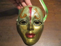 Original SOLID BRASS INDIAN WOMAN FACE PAINTED MARDI GRAS PALM 6 X 4.5»