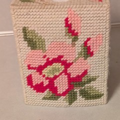 Tissue Box Cover w/ Pink & Red Flowers, Plastic Canvas & Yarn