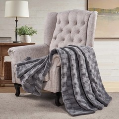 Luxury Fuzzy Leaf Pattern Faux Fur Throw Blanket Warm Cozy Blanket for Couch Bed
