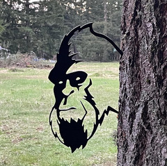 12″ X 8″ Inches Metal Wall Art Statues/Bigfoot Peeking/Sasquatch/Big Foot/Garden