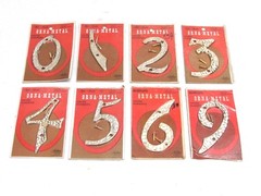 NOS! VINTAGE ORNA-METAL HOUSE NUMBERS, GOLD TONE HAMMERED ALUMINUM