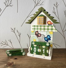 Perpetual Calendar Shabby Chic Kitschy Birdhouse Butterfly Floral Shelf Wall