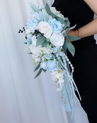 9.8 Inch Cascade Bridal Bouquet for Bride with Artificial Rose Flower Greenery