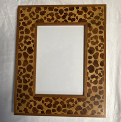 David Linley 8.5 x10.5 Leopard wood frame Freestanding Frame excellent condition