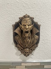 Hand Painted Gothic Vampire Head Wall Art Plaque Mount Horror Home Decor