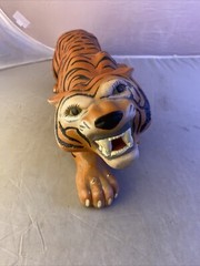 Vintage 1977 ARNELS Crouching Bengal Tiger Statue 22” Rare