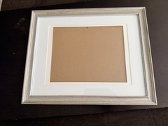 Off white wood 11×14 Photo Frame w/ Mat for 8×10, Rear-Loading Hanging Landscape