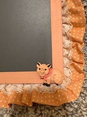 Cottagecore Pig CHALKBOARD VTG Decor COUNTRY w/Ruffles FOLK ART WALL ART Slate