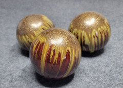 Set of 3 Dark Red/Bronze Sunflower look Drip glaze Carpet/orb balls 3.5″ round