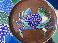 Bibi Leon Hand Crafted Painted Crab Mahogany Wood Charger Plate Tray Signed