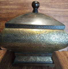 Tabletop Decorative Covered Box & Removable Lid Wood Cover With Laminate Brass