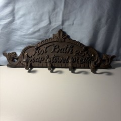 ANTIQUE STYLE DECORATIVE METAL WALL MOUNT TOWEL RACK WITH 6 HOOKS HANGERS