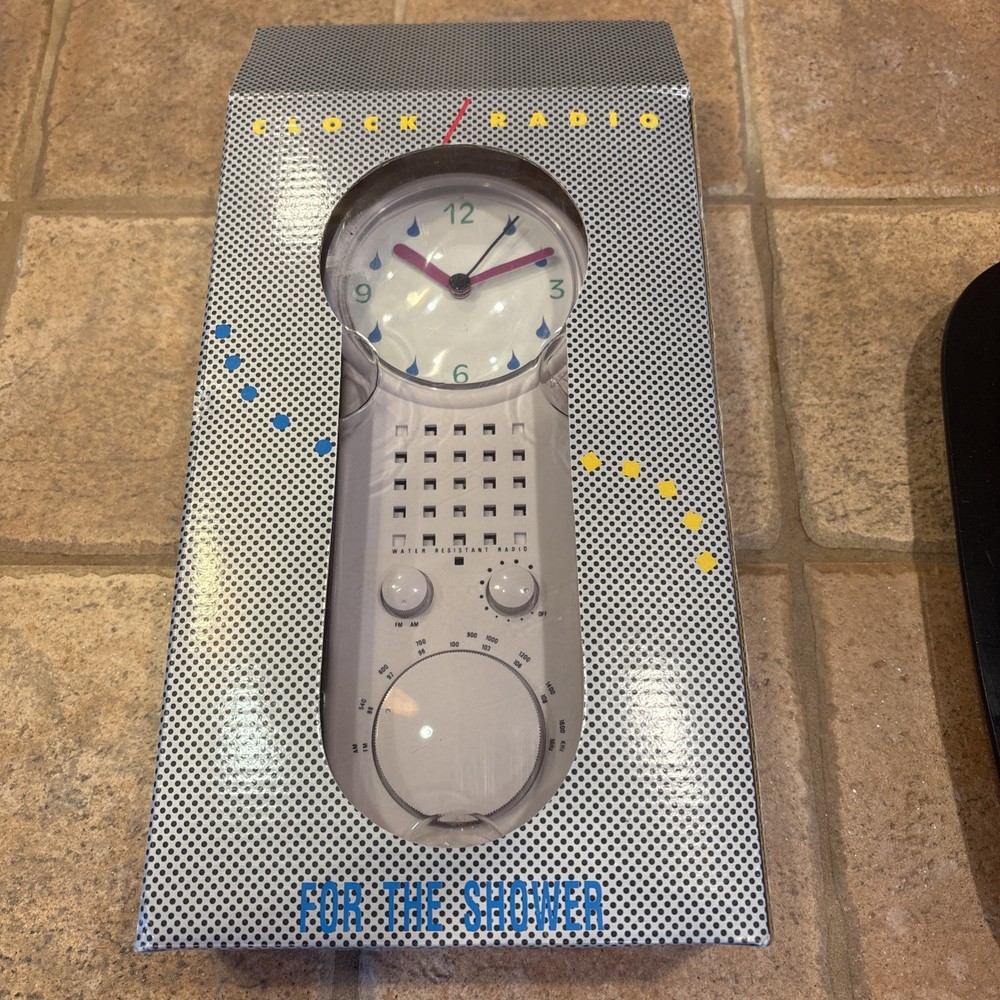 Mervyn’s 2088 Water Resistant Wall Hanging Clock Radio For The Shower