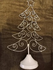 Vintage Rustic Wrought Iron 30” Christmas Ornament Tree Display White Silver