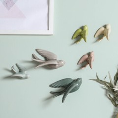 Ceramic Swallows Wall Mounted Simulation Bird Flying Ornament Wall Hanging Decor