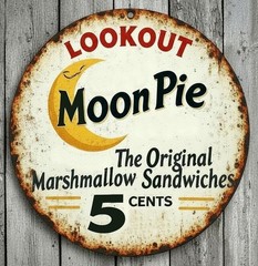 Moon Pie 5 Cents 8″ Diameter Vintage Novelty Metal Sign Made In USA