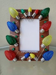 Handmade 6 1/2 x 8 1/2 Multi Colored Christmas Lights Picture Frame
