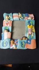 1994 HB Group BB Burnes 3×5 Ceramic Frame Childern of the World Flags