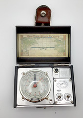 NRA Spirit of St. Louis Aviation Leeds Travel Alarm Clock – For Parts or Repair