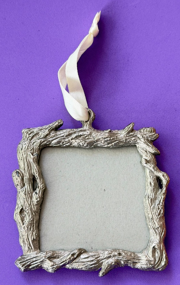 POTTERY BARN Pewter ~ Natural Twig Picture Frame Small 3×3 Opening ~ Hanging