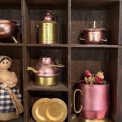Shadow Box Mini Pots Pans Kitchen Theme Doll House Size Wall Decor VTG Taiwan