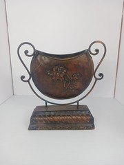 Vintage Rustic Metal Floral Vase Tabletop Decor Distressed 9½» Tall See Pictures