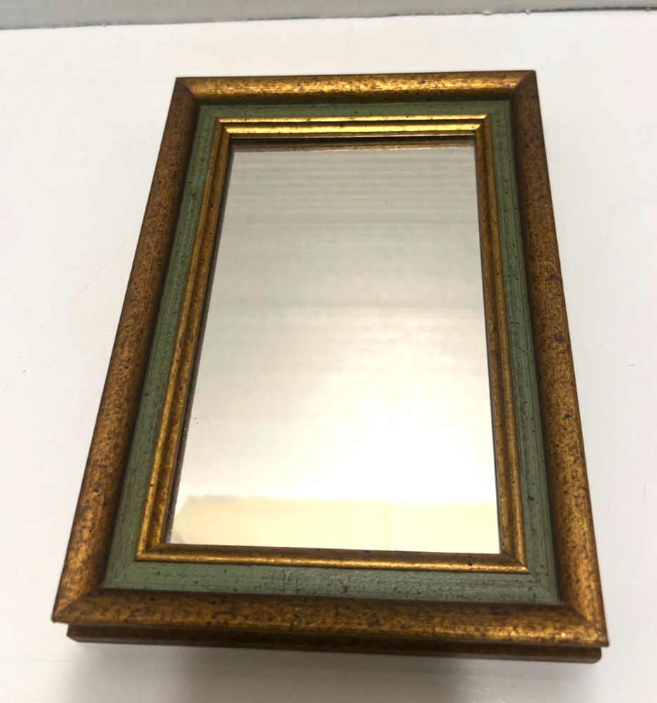 VTG SM. RECTANGLE GOLD/ GREEN WOOD REGENCY ACCENT MIRROR 7X5