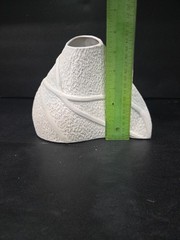Organic White Vase Textured Wavy Triangle Unique Minimalism MCM