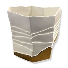 $1025 Fos Ceramiche White Platinum Erosum Porcelain Table Accent Vase 9in