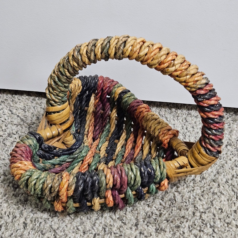 Vintage Buttocks Heart Shaped Woven Basket Multi-Color Twisted Rope Cottagecore