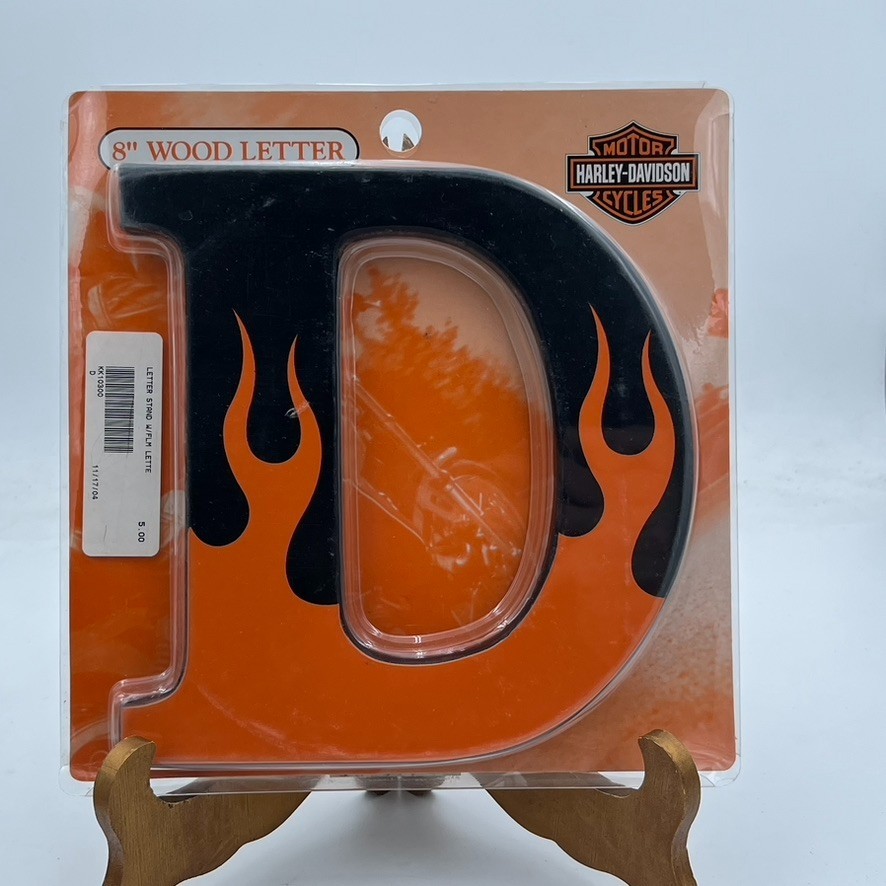Harley Davidson 8″ Alphabet Wood Letter «D” Hang or Stand Black Orange Flame NEW