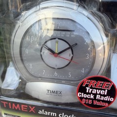 New Vintage Timex Analog Alarm Clock AM/FM Radio Dimmer Free Travel Clock Radio