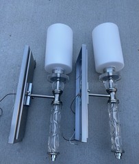 LOT OF 2 PIECES UTTERMOST CAMPANIA 1 LIGHT CARVED GLASS SCONCES (22486)