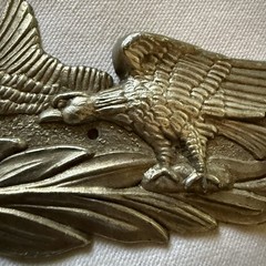 American Bald Eagle Scroll Cast Metal Freedom Flyer 7″ x 3″ Door Plaque Vintage