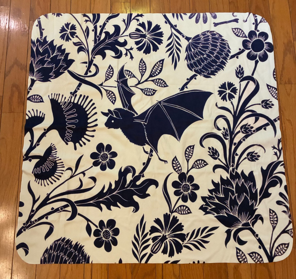 Elysian Fields BAT VENUS FLYTRAP BLANKET Throw PURPLE 35×35 Micro Fleece SOFT
