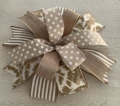 10″ Beige Wreath Bow, Everyday Bow, Beige Lantern Bow – Handmade
