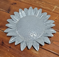 Metal Sunflower wall decor 11 Inches