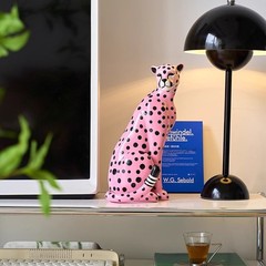Pink Leopard Statue Home Decor, Modern Resin Cheetah Decorative Sculpture