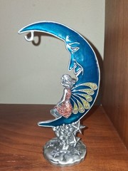 Spoontiques Medium Size Pewter Celestial Blue Crescent Moon Figurine
