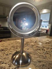 Double Sided Lighted Makeup Mirror 1x/7x Magnification Satin Nickel 13″