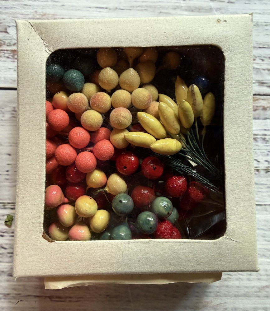 Vintage Millinery Fruit Lacquered Sugared Flocked Pick Japan Orig box – unused