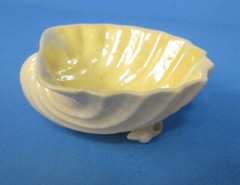 Belleek Neptune Shell Open Salt Cellar Dip Ireland 6th Mark Yellow 1965-93 rj