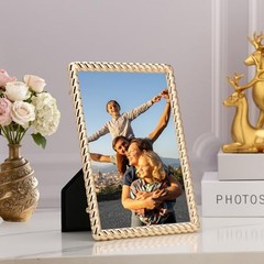 High-End 4×6» Gold Photo Frames Modern Rope Profile,Velvet Backing & Tempered