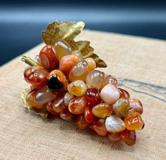MCM Decorative Carnelian Agate Grape Cluster Miniature Ornament 4″ x 2″