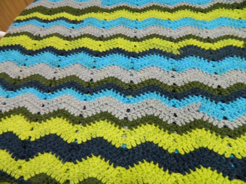 Large Handmade Crochet Afghan, Multi, Chevron or Wavy 60″ x 72″, New, Unused