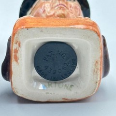 SP66-Dickens Pickwick & Captain Cutter Salt & Pepper Shakers Made In England