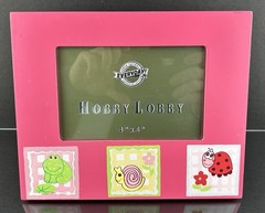 Hobby Lobby Pink Wood Kids 4×6 Photo Frame Frog Snail Ladybug 9×7 Freestanding