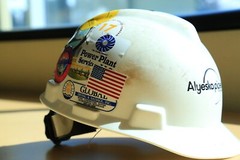 Funny Hard Hat Sticker (25 pack)