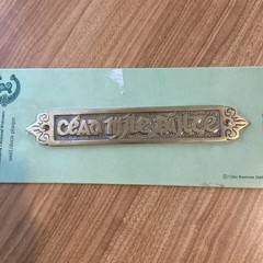 Celtic Brassware Dublin 1985 Wall/ Door Plaque One Hundred Thousand Welcome New